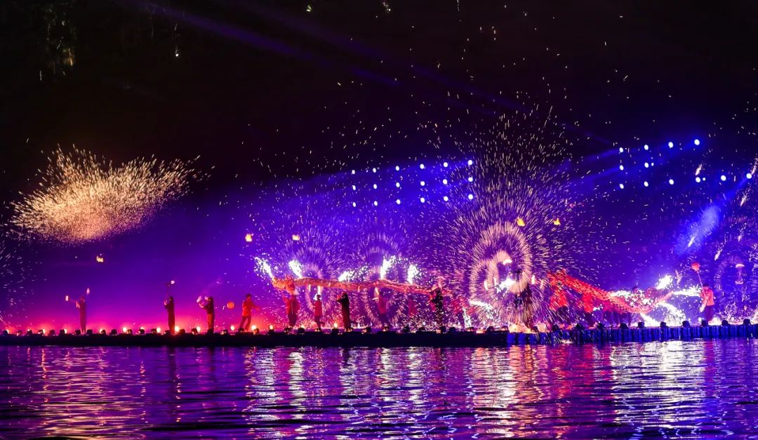 “夜游釜溪”持續(xù)“上新” 開(kāi)啟